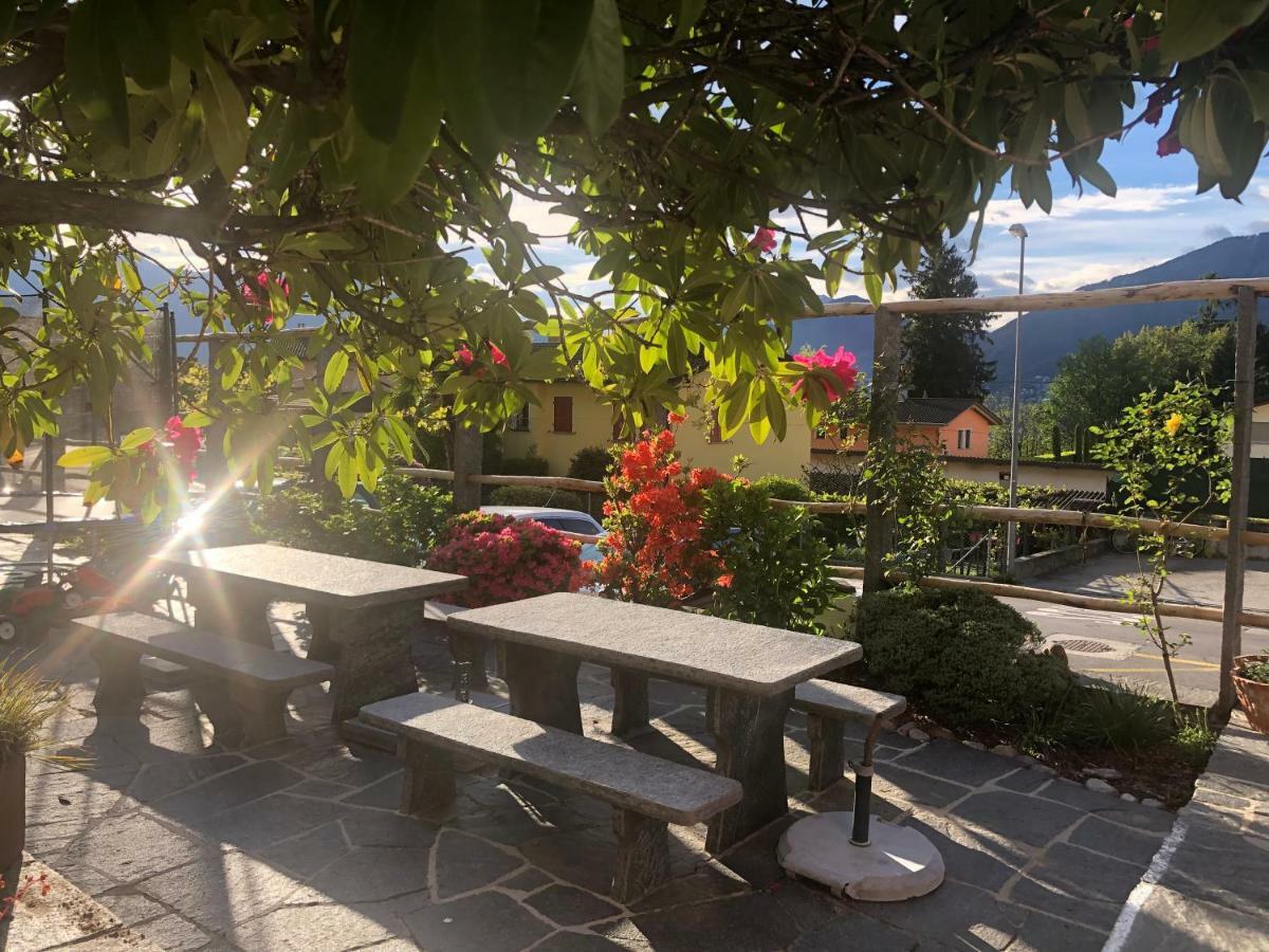 Bed and Breakfast Al Grottino Gambarogno Exterior foto
